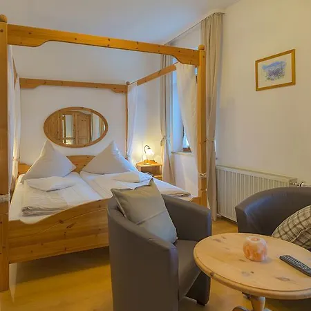 Bavaria Hotel 3*
