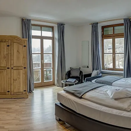 Hotel Bavaria 3*