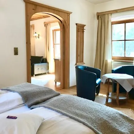 Bavaria Hotel 3*
